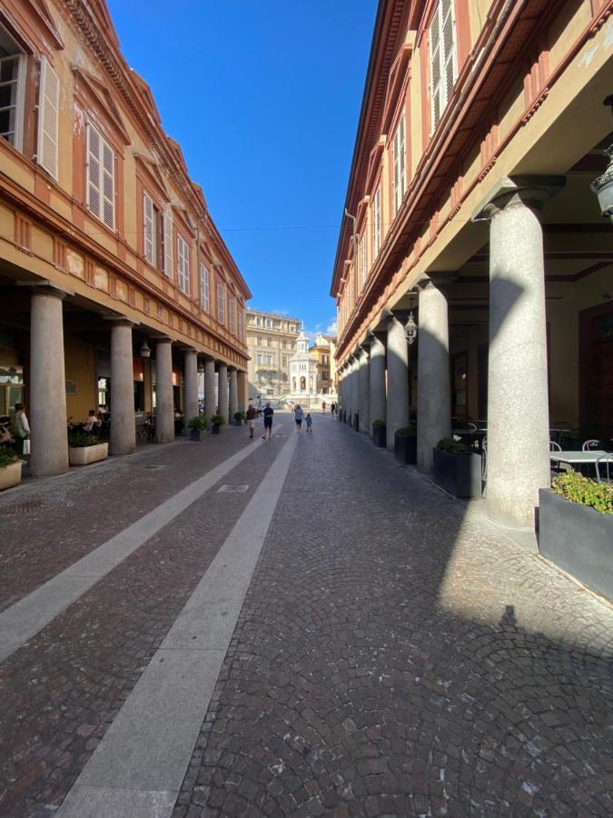 Appartamento Lella Zona Terme Centro E Vicino Habilita-Villa Igea アックイテルメ エクステリア 写真