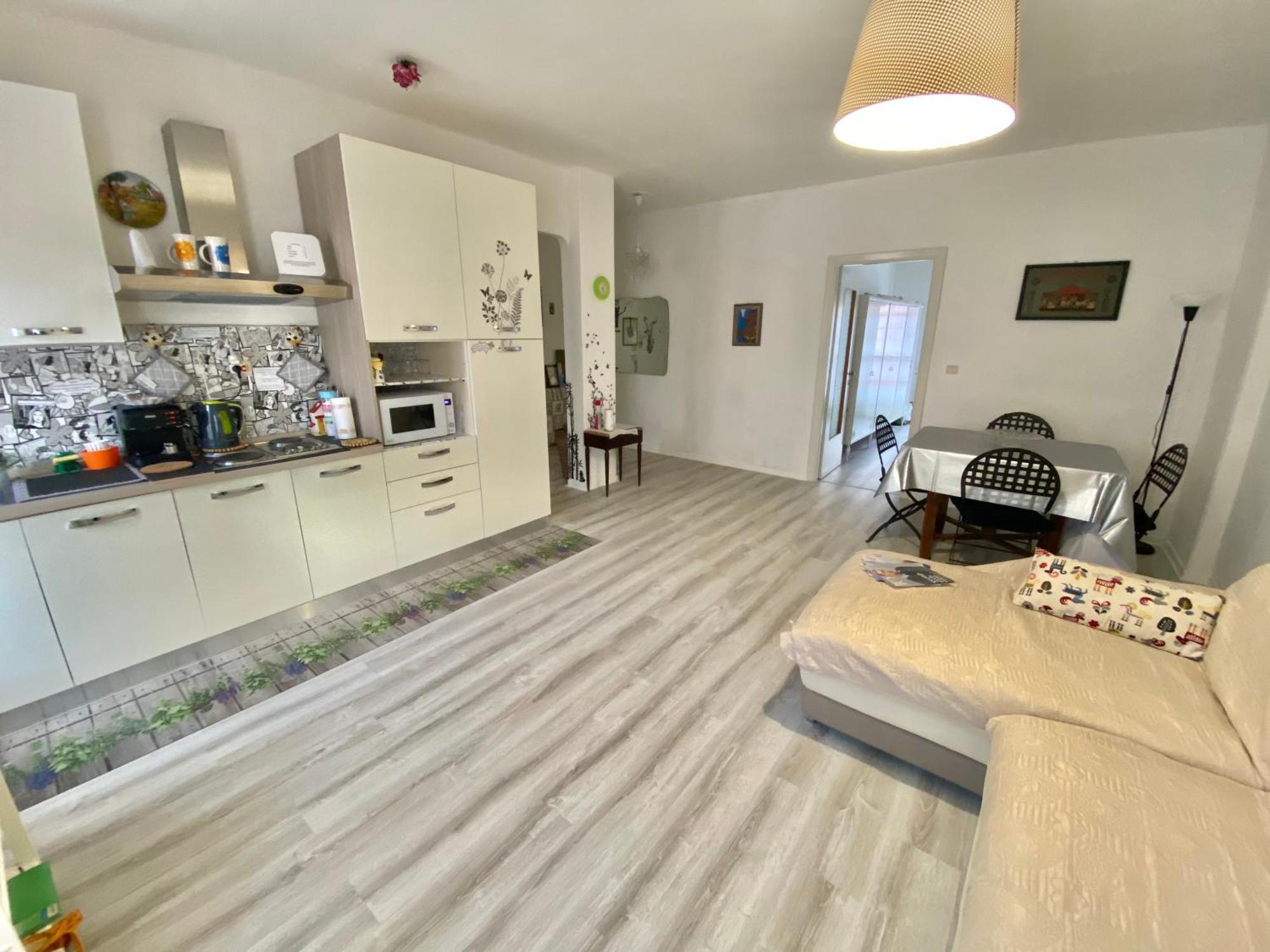 Appartamento Lella Zona Terme Centro E Vicino Habilita-Villa Igea アックイテルメ エクステリア 写真