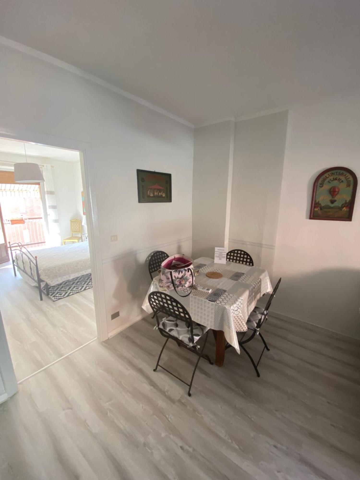 Appartamento Lella Zona Terme Centro E Vicino Habilita-Villa Igea アックイテルメ エクステリア 写真